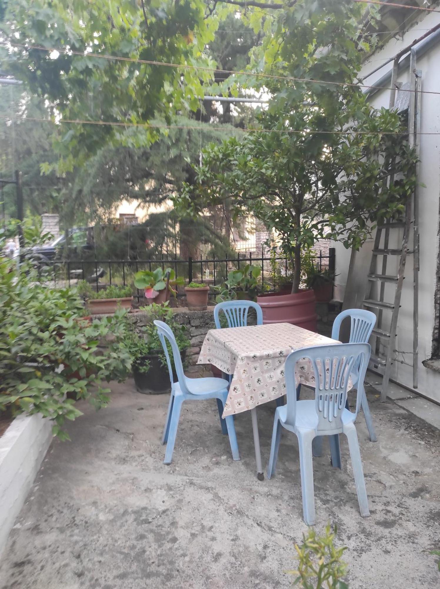 Xheison Apartment ジロカストラ エクステリア 写真